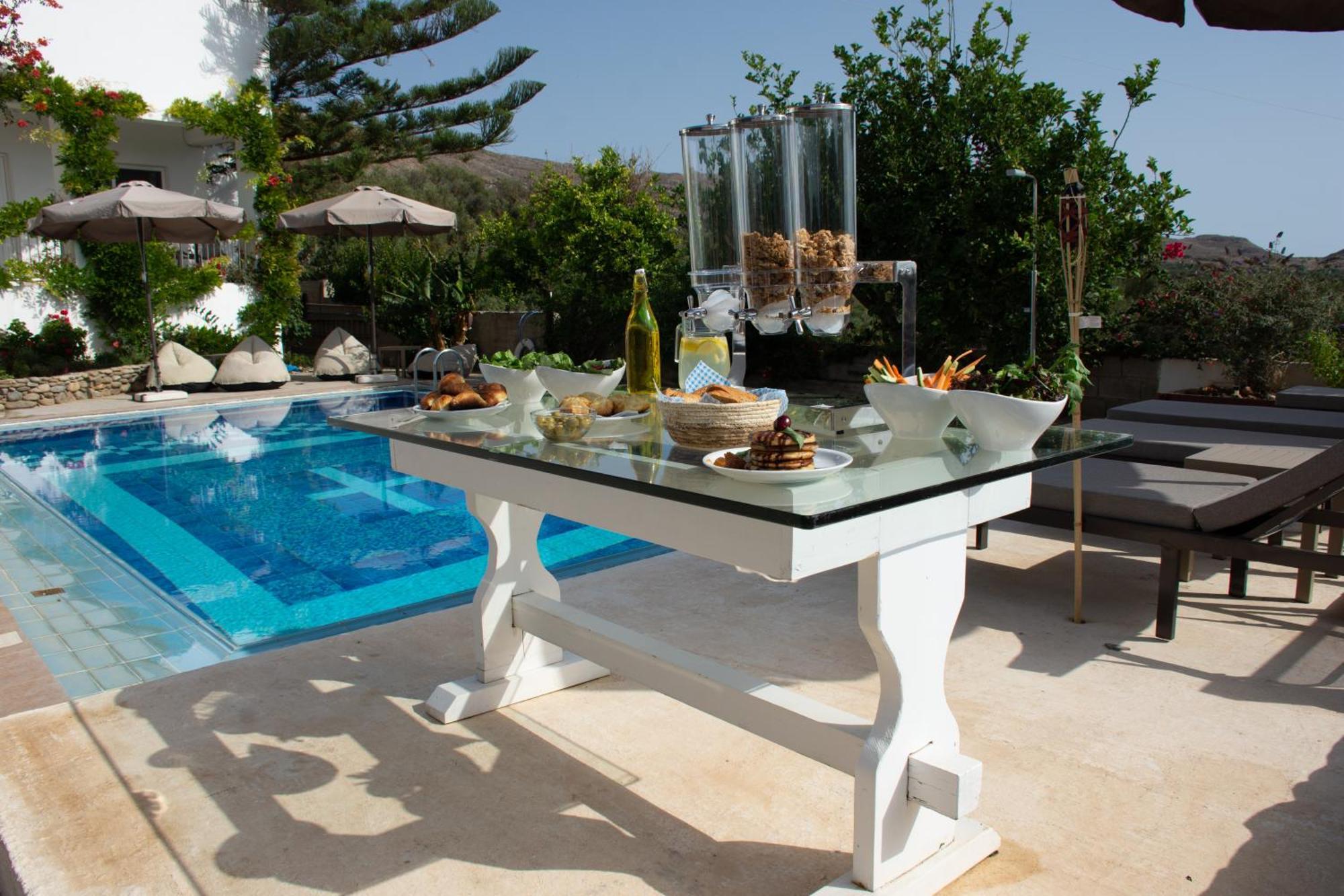 Infinity Wellness Boutique Hotel Afráta Dış mekan fotoğraf
