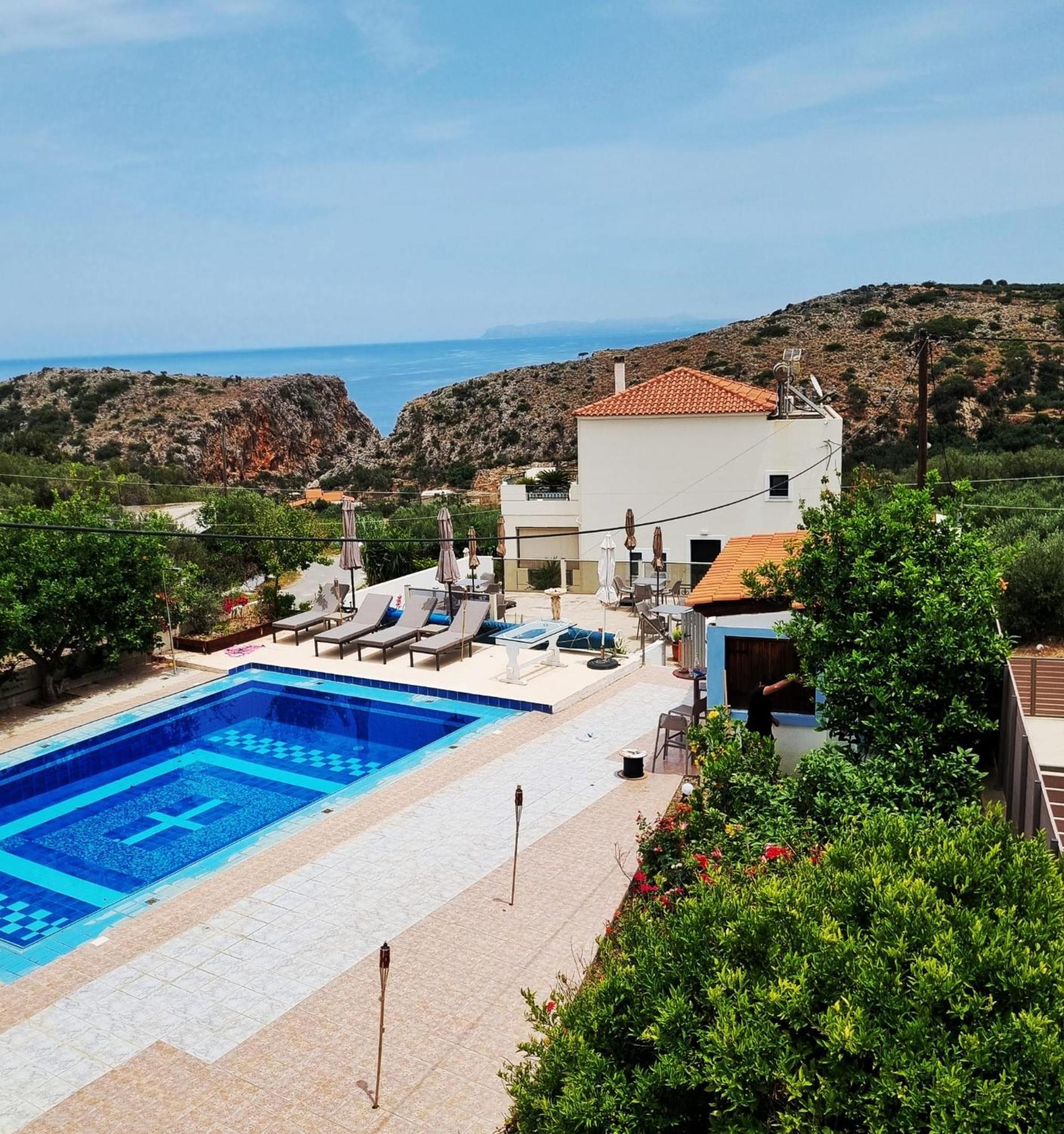 Infinity Wellness Boutique Hotel Afráta Dış mekan fotoğraf